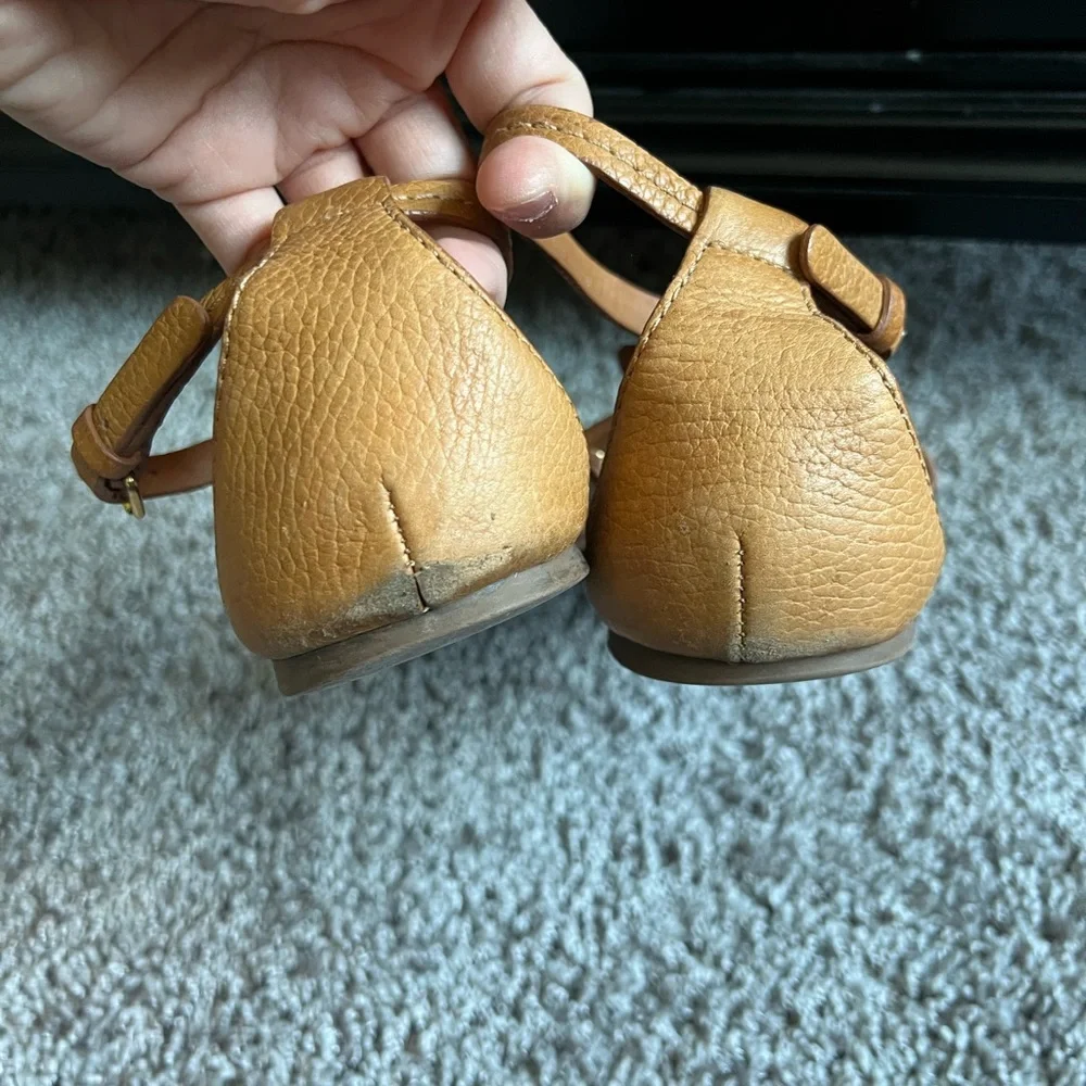Tory Burch Tan Leather Miller Logo Thong Sandals